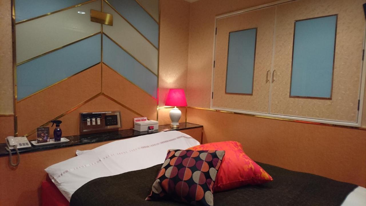 Hotel Savoy - Adult Only - Tokyo — Photos 2
